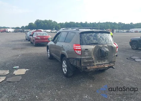 2010 Toyota Rav4 Limited V6 z USA, uszkodzony, nr VIN 2T3DK4DV3AW030759